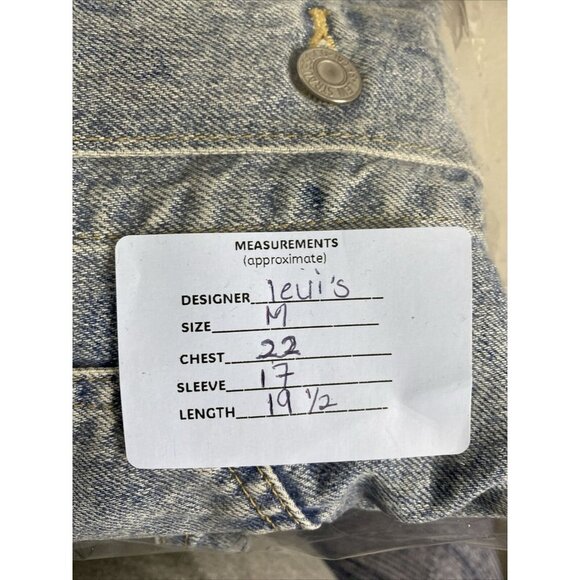 Levis Womens Jean Jacket Cropped Blue Buttons Waist Tabs Pockets Collared M New - Picture 10 of 10